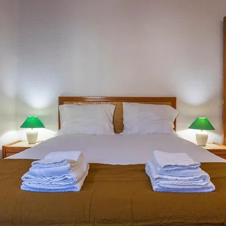 Lovesome In By Lovelystay *